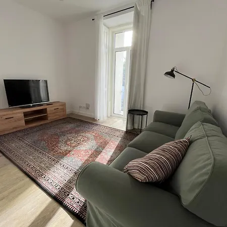 Апартаменти Essence Family Лісабон